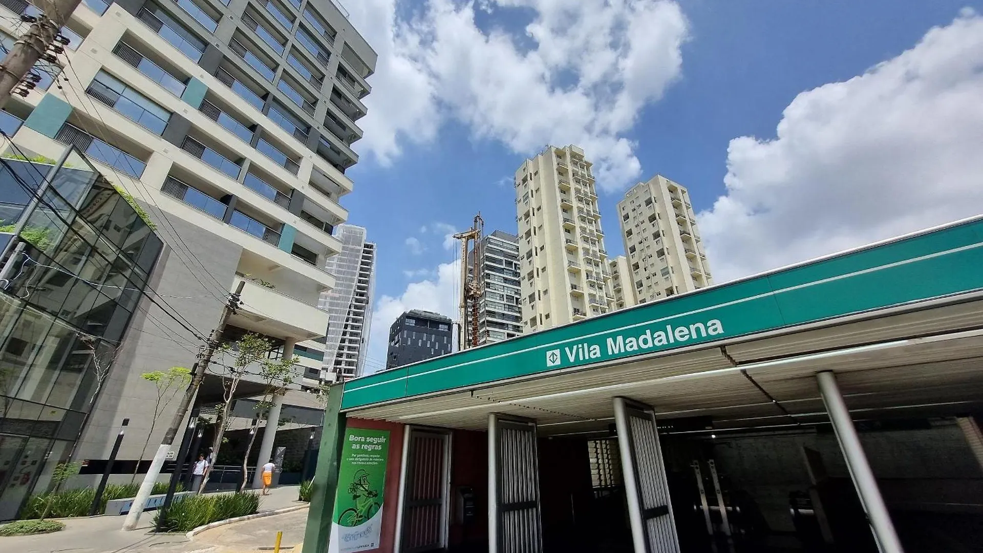 Condominio Na Vila Madalena Com Lazer E Garagem Sao Paulo Apartment